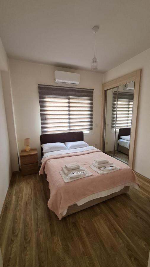 Oytam Apt Nikosia Exterior foto